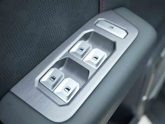 Jetour T2 — Фото автомобиля 9