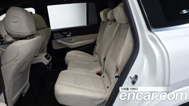 Mercedes-Benz GLS-Class — Фото автомобиля 10