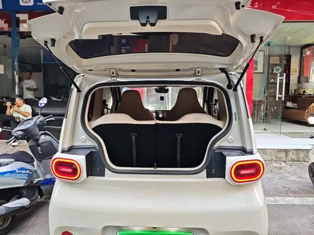 Wuling Hongguang Mini EV — Фото автомобиля 14