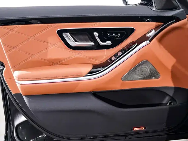 Mercedes-Benz Maybach S-Class — Фото автомобиля 17
