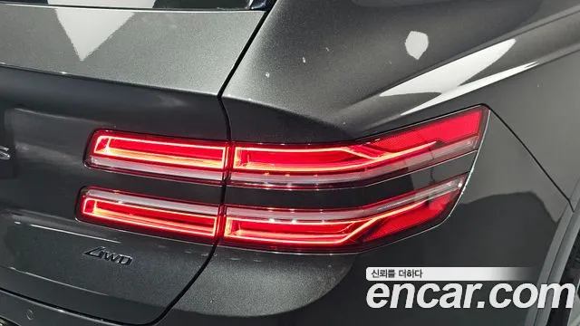 Genesis GV80 — Фото автомобиля 8