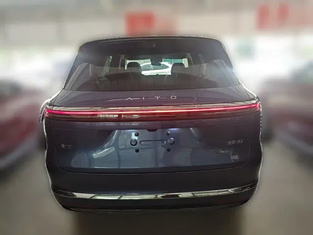 Aito M7 — Фото автомобиля 7