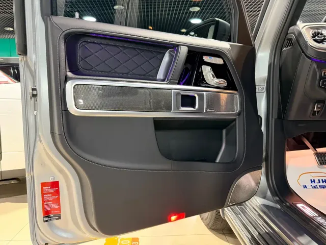 Mercedes-Benz G-Class — Фото автомобиля 13