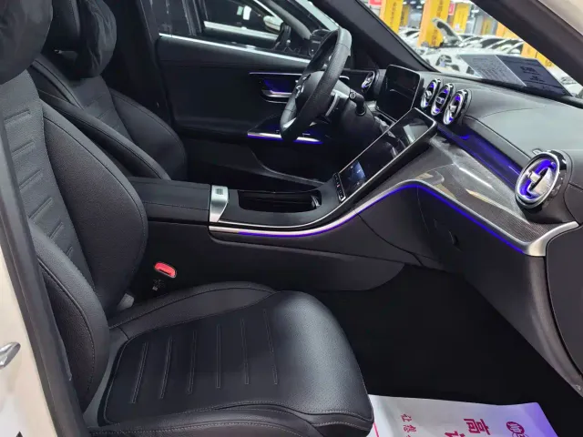 Mercedes-Benz C-Class — Фото автомобиля 6