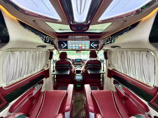 Mercedes-Benz V-Class — Фото автомобиля 15