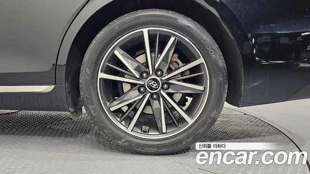 Hyundai Grandeur Новый Grandeur IG — Фото автомобиля 21