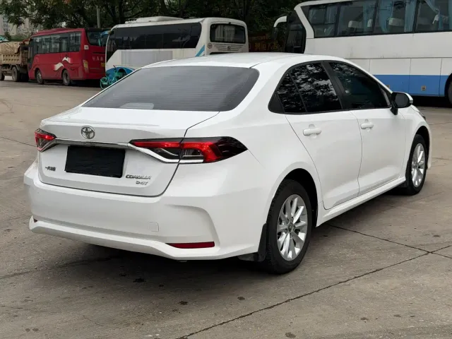 Toyota Corolla — Фото автомобиля 9