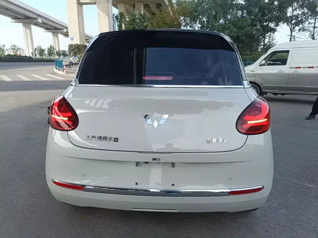 Wuling Bingo — Фото автомобиля 5
