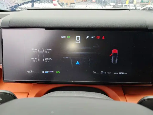 BYD FangChengBao Titanium 7 — Фото автомобиля 11