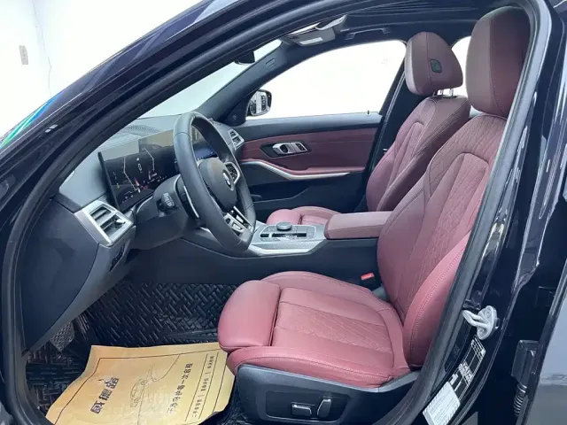 BMW 3 Series — Фото автомобиля 13