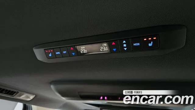 Toyota Sienna — Фото автомобиля 18