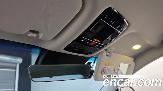 Hyundai Grandeur GN7 — Фото автомобиля 25