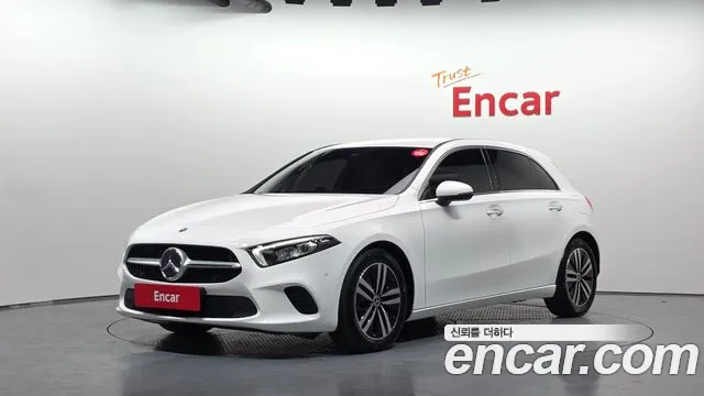 Фотография автомобиля — Mercedes-Benz A-Class W177