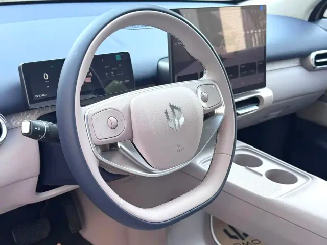 Leapmotor A05 — Фото автомобиля 5