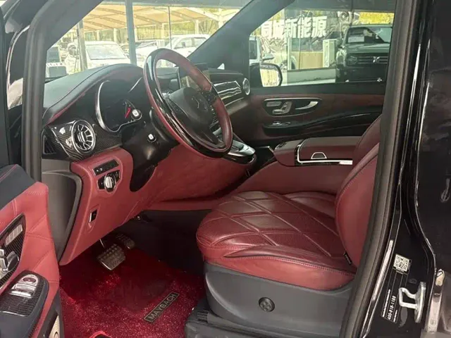 Mercedes-Benz V-Class — Фото автомобиля 4