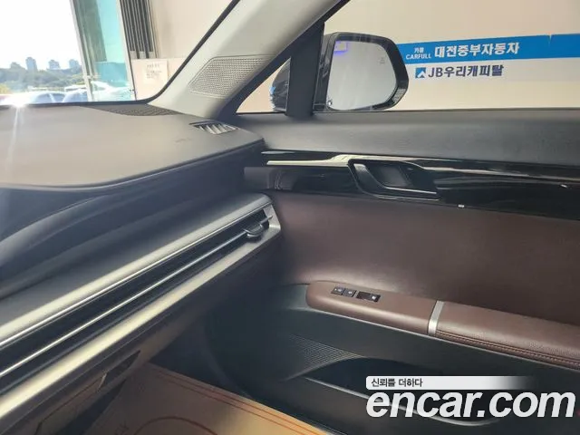 Hyundai Grandeur GN7 — Фото автомобиля 19