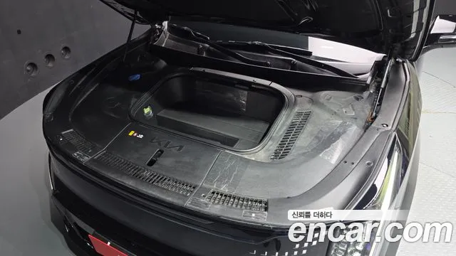 Kia EV9 — Фото автомобиля 6