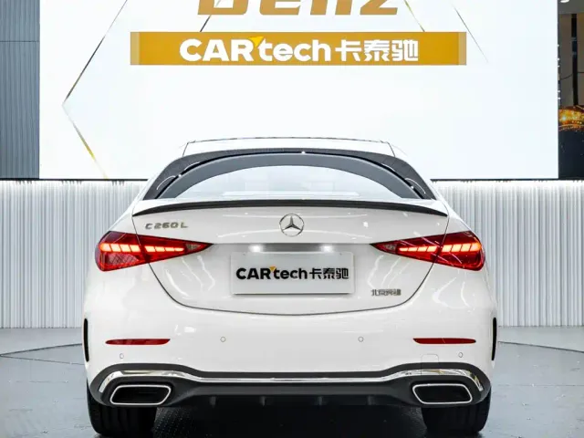 Mercedes-Benz C-Class — Фото автомобиля 5