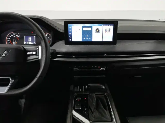 Wuling Jiachen — Фото автомобиля 12