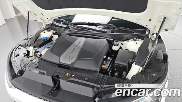 Kia EV6 — Фото автомобиля 6