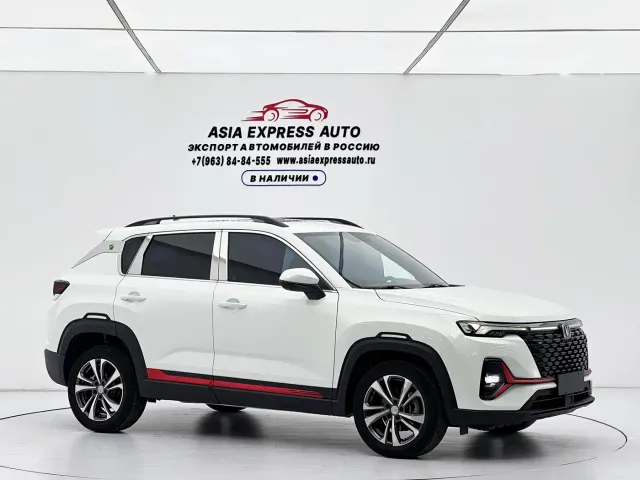 Changan CS35 Plus — Фото автомобиля 3