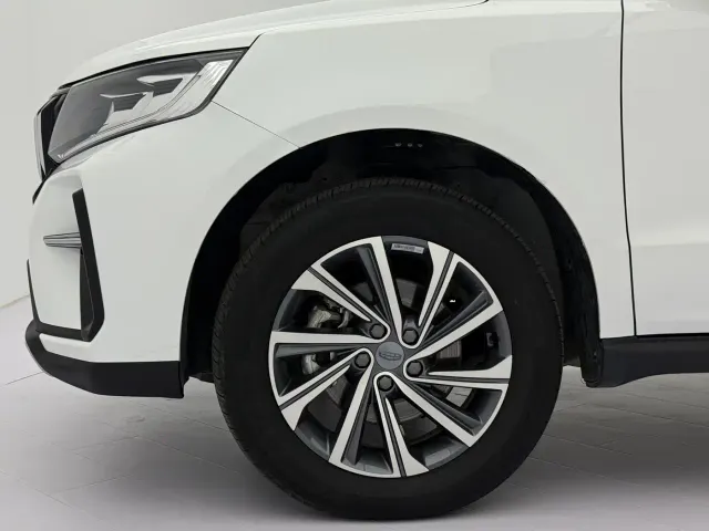 Geely Vision X6 — Фото автомобиля 23