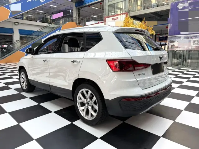 Jetta VS5 — Фото автомобиля 18