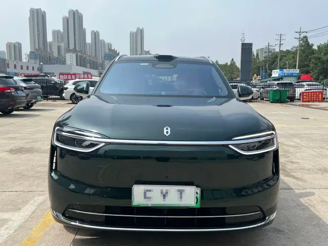 AITO Wenjie AITO M7 2026 Extended Range Ultra AWD 5-Seater — Фото автомобиля 2