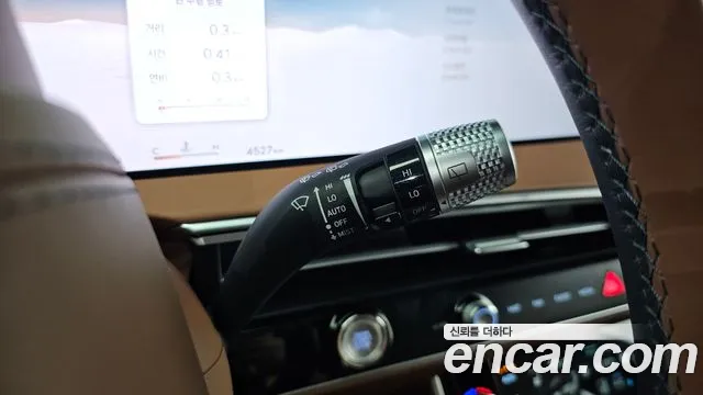 Genesis GV70 2.5T Бензин 2WD — Фото автомобиля 14