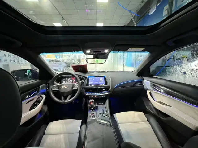 Cadillac CT5 — Фото автомобиля 5
