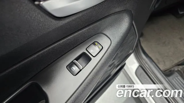 Hyundai Santafe Новый Santa Fe Бензин 2.5T 2WD — Фото автомобиля 19