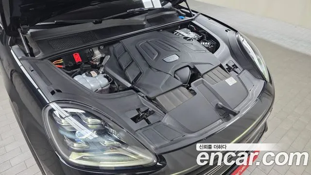 Porsche Cayenne PO536 — Фото автомобиля 9