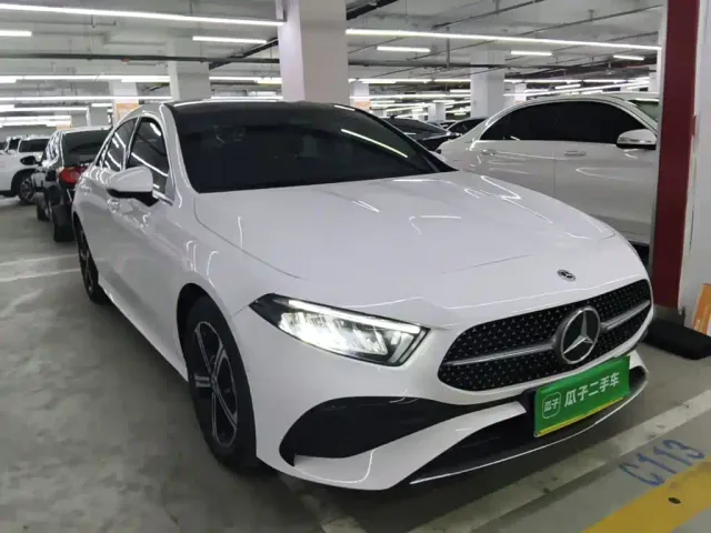 Mercedes-Benz A-Class — Фото автомобиля 3