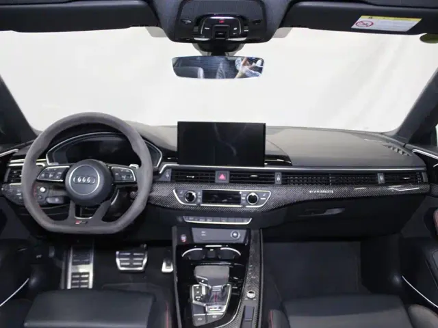 Audi RS 5 — Фото автомобиля 9