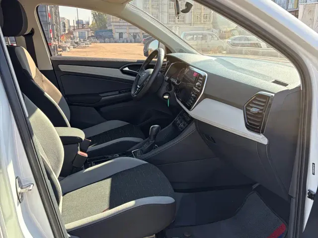 Jetta VS5 — Фото автомобиля 6