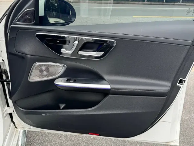 Mercedes-Benz C-Class — Фото автомобиля 9