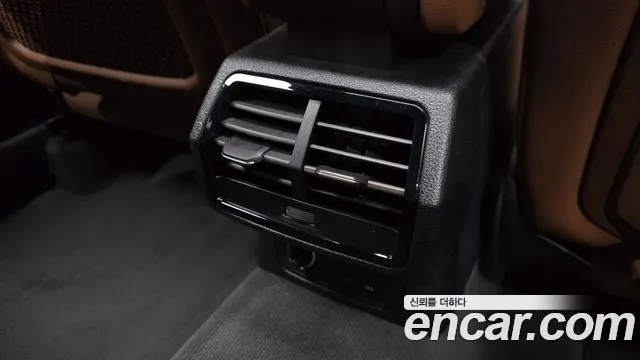 Audi Q3 35 TDI Premium — Фото автомобиля 28