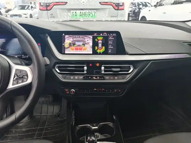 BMW 2 Series — Фото автомобиля 12