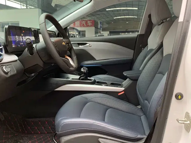 Chevrolet Monza — Фото автомобиля 4