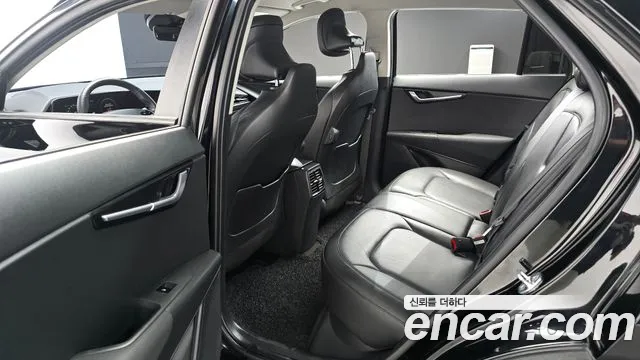 Kia Niro Niro (New) — Фото автомобиля 11