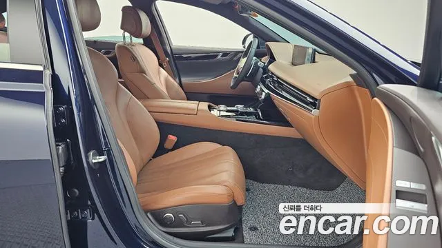Genesis G80 Бензин 2.5 турбо 2WD — Фото автомобиля 10