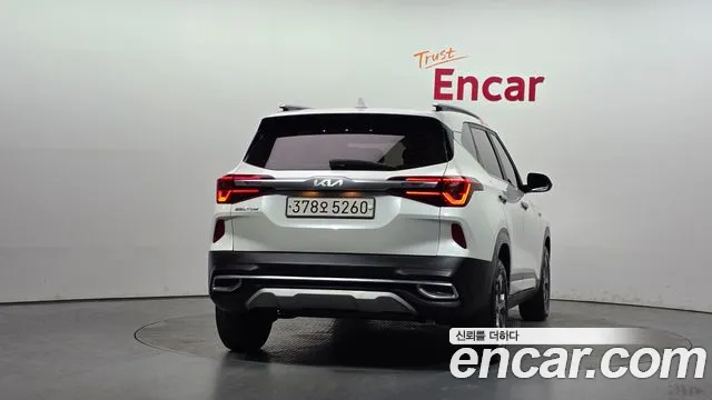 Kia Seltos Seltos Бензин 1.6 турбо 2WD — Фото автомобиля 4