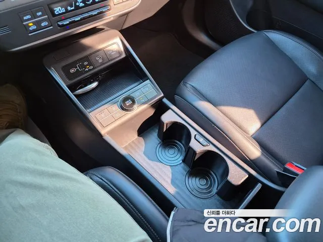 Hyundai Kona — Фото автомобиля 11