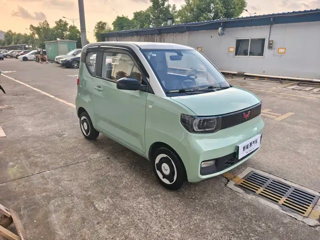 Wuling Hongguang Mini EV — Фото автомобиля 3