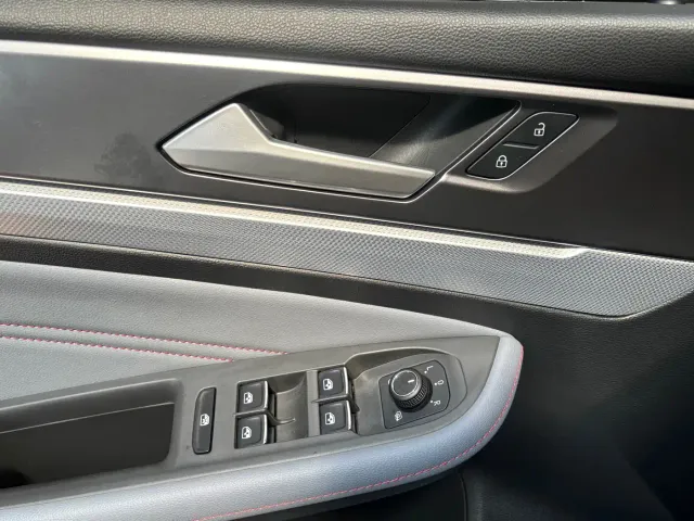 Volkswagen Lamando — Фото автомобиля 7