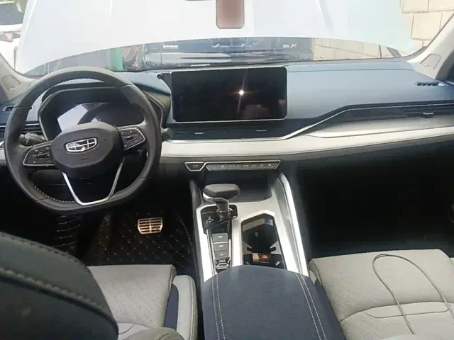 Geely Xingrui — Фото автомобиля 9