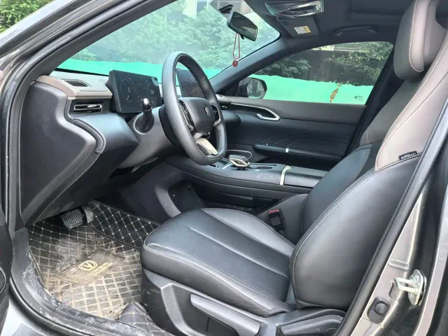 Changan Eado — Фото автомобиля 4