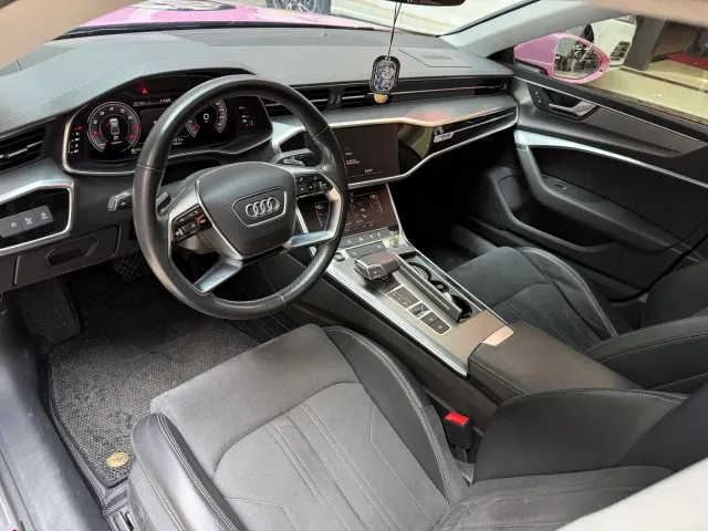 Audi A7L — Фото автомобиля 7
