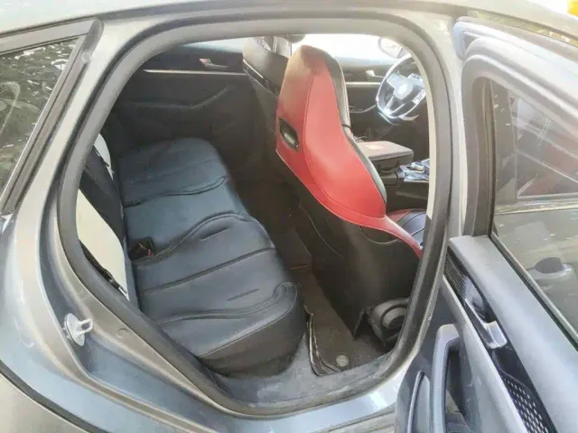BYD Qin PLUS — Фото автомобиля 11