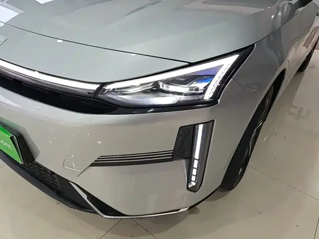 Geely Galaxy L6 — Фото автомобиля 23